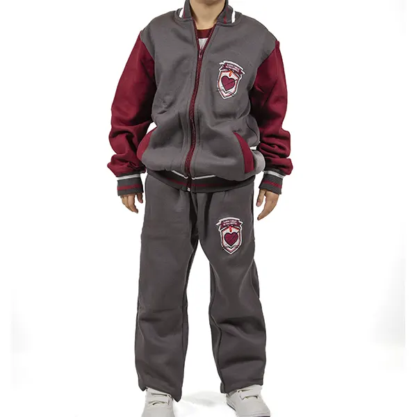 Conjunto de jogging con campera Santo Tomás de Villanueva • LINAJE
